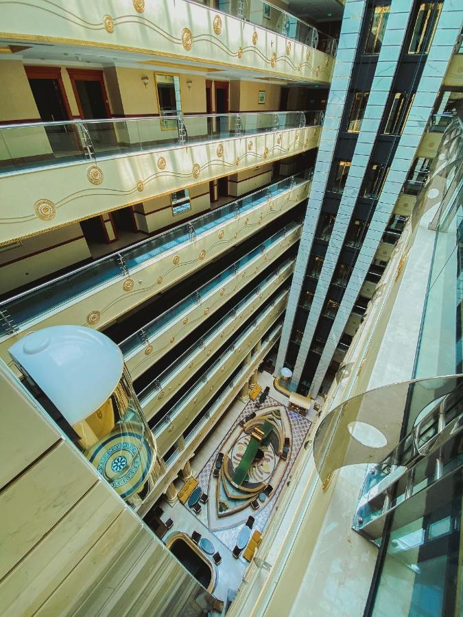 Grand Excelsior Hotel Al Barsha Dubái Exterior foto